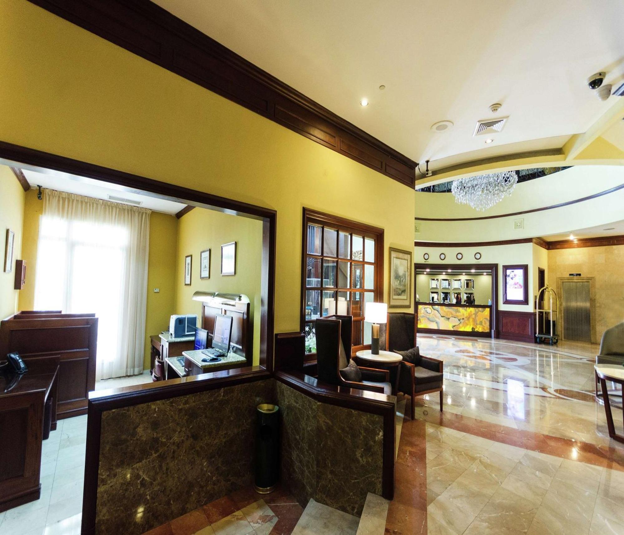 Hilton Princess San Pedro Sula Buitenkant foto